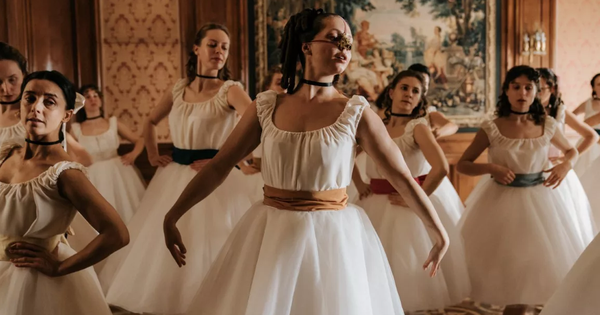 Phim 18+ siêu hay nhận điểm cao ngất: Nữ chính đẹp hơn cổ tích, xem xong mất ngủ cả tháng trời avatar1758703004578 17587030055631968786563png