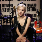 Rosé đối mặt với câu hỏi "gây sốc" về BLACKPINK avatar1758714338275 17587143418241613124874 11 0 639 1200 crop 1758714418637684450891png