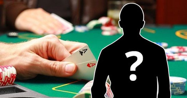 Nam diễn viên hài bị vạch trần tội đánh bạc, nay cảnh sát bắt quả tang thêm 1 hành vi cực nguy hiểm avatar1758714827269 1758714828060250281150 0 0 274 524 crop 17587148899861609409903jpg