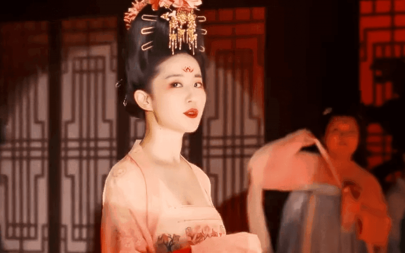 10 mỹ nhân thời Đường đẹp nhất Trung Quốc: Lưu Diệc Phi xếp sau Dương Tử, hạng 1 đúng chuẩn quốc sắc thiên hương