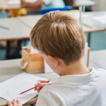 Buồn của nền kinh tế lớn thứ 2 châu Âu: 800 trường tiểu học có nguy cơ đóng cửa sau 4 năm, số học sinh giảm ‘không phanh’, chuyện gì đang xảy ra? avatar1758854354725 175885435611942578268 75 0 459 614 crop 1758854375572316509389png