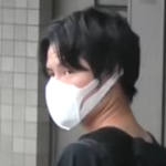 Rúng động Nhật Bản: Thầy giáo 28 tuổi bị bắt vì quay lén dưới váy nhiều bé gái, lật tẩy "nhóm chat đen" phía sau đều là giáo viên avatar1758862984584 1758862986275807422348png