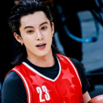 Vương Hạc Đệ bùng nổ tại giải NBA Ngôi sao Thành Đô avatar1759135834043 1759135840255289936407 0 0 361 690 crop 1759135966949367026386png