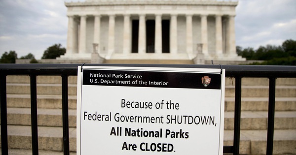 NÓNG: Chính phủ Mỹ chính thức đóng cửa, chuyện gì sẽ xảy ra? avatar1759299801694 17592998025501699044499jpg