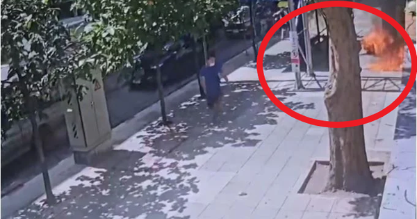 Nam thanh niên tự thiêu khiến đường phố hỗn loạn, nhân chứng kể lại cuộc điện thoại trước đó vài phút avatar1759311370216 1759311370711724970677png