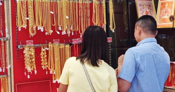 Nghịch lý tại Thái Lan: Giá vàng thật lập kỷ lục, người dân đổ xô mua... vàng giả avatar1759470976029 175947097648483987960jpg
