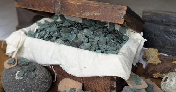 Phát hiện kho báu 1 triệu USD gồm vàng, bạc ngoài khơi bang Florida avatar1759541585676 17595415863911330423267jpg