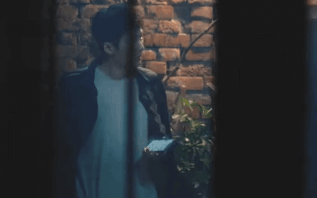 Không ngờ 2025 lại có phim Trung Quốc đỉnh cỡ này luôn đó: Nhìn nam chính là biết siêu phẩm, ai may mắn lắm mới được xem