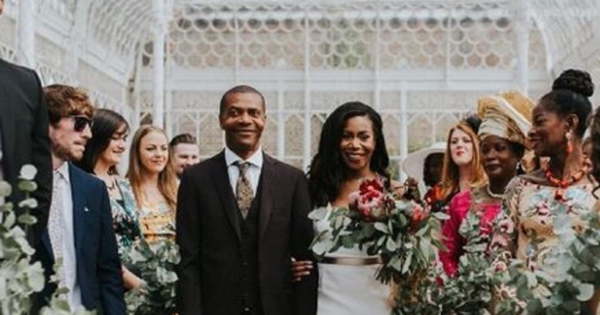 Sự thật xấu xí về nguồn gốc bó hoa cưới của cô dâu avatar1759829447973 1759829450236447827079 0 74 273 511 crop 17598294705951850831924jpg