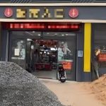 Thấy siêu thị đông khách, chủ mặt bằng tăng giá tiền thuê từ 629 triệu lên 1,6 tỷ đồng/năm, bị từ chối thì đổ đá, cát chặn trước cửa: “Không đồng ý tôi lại đổ thêm” avatar1759916833733 1759916834184462069151jpg