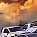 Máy bay đâm vào xe đầu kéo trên đường cao tốc rồi bốc cháy avatar1760331072980 1760331073493313639943 0 13 315 517 crop 17603310931041698584182jpg