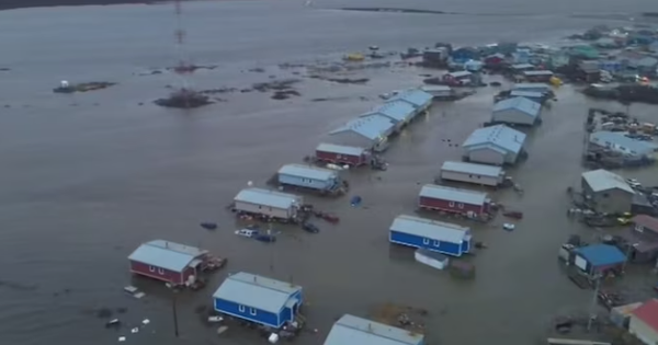 Bão Hạ Long càn quét dữ dội avatar1760415304621 17604153052411982396619 0 61 393 690 crop 17604153185691813744788png