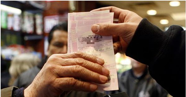 Trúng số 35 tỷ, chồng lén lút "donate" 4,4 tỷ cho streamer rồi vi vu du lịch rồi bị vợ bắt tại trận avatar1760666714699 17606667153792075067917png