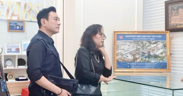 Nam diễn viên 18 năm chăm mẹ tai biến, 52 tuổi bỡ ngỡ khi pha sữa cho con, 56 tuổi lên chức Chủ tịch avatar1760697021751 17606970221841949926468 373 0 922 1049 crop 17606971212451317928554png