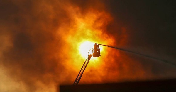 Nổ lớn tại chung cư ở Bucharest làm ít nhất 3 người tử vong avatar1760747922020 176074792238211712962jpg