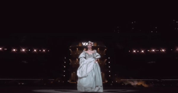 Tất cả họa sĩ trên đời đều muốn đưa mỹ nhân này vào tranh: Vẻ đẹp đáng giá ngàn vàng, đóa hoa độc lạ nhất showbiz avatar1761267689600 1761267690969242557092 41 0 401 688 crop 17612677303821173471552gifpng