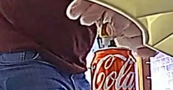 Uống nước trên công ty có vị lạ, cô gái lắp camera giấu kín thì phát hiện sự thật kinh hoàng: Cái chết chỉ còn cách 1mm avatar1761290025357 1761290025749632155510jpg