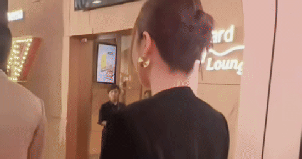 Showbiz Việt chẳng ai như mỹ nhân này: Ngoài đời xinh sang kịch trần, lên phim sao lại quê mùa kém sắc quá vậy avatar1761324153302 1761324154066920296145 0 0 251 480 crop 1761324239751451252838gifpng