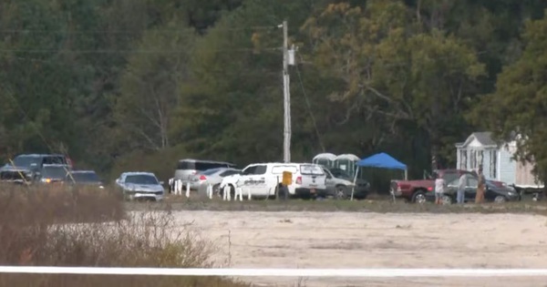 Mỹ: Xả súng tại tiệc đêm, 13 người trúng đạn, hơn 150 người tháo chạy avatar1761442949652 17614429503341576488516jpg