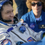 Trở về Trái đất từ vũ trụ, các phi hành gia phải đối mặt tình trạng đáng sợ nhất này avatar1761459779424 17614597796861778160477 0 0 890 1424 crop 1761459796703873354714png