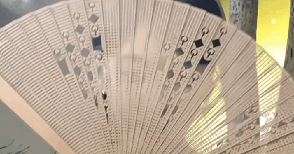 Yêu mỹ nhân này là sai thì cuộc đời này không ai cần đúng: Đẹp đến nỗi cả thế giới phải tương tư avatar1761548895443 1761548896370651768711 26 0 407 727 crop 17615490157901234850015gifpng