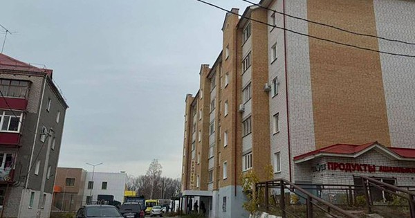 Bé sơ sinh 21 ngày tuổi tử vong thương tâm sau khi bị chị gái 5 tuổi ném qua cửa sổ tầng 4 avatar1761623068806 17616230697531743149097jpg