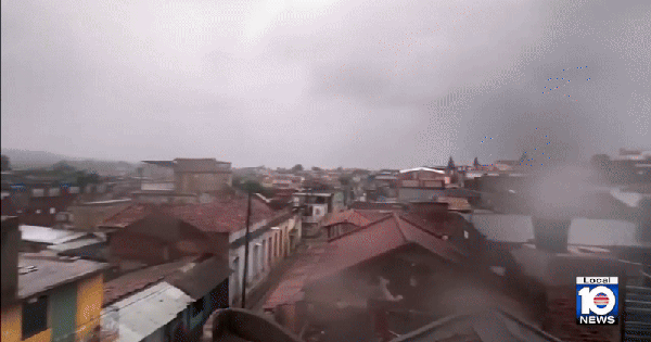 Đêm dài nhất của người dân Cuba giữa bão Melissa: 'Như sư tử đang gầm' - Mỹ bày tỏ thiện chí avatar1761893240229 17618932407381765419623gifpng