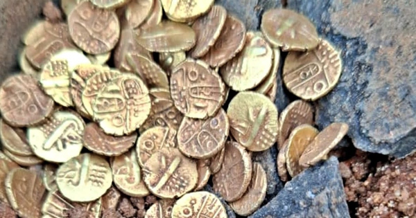 Phát hiện chiếc nồi đất chứa 103 đồng tiền vàng chôn trong ngôi đền avatar1762315796725 17623157970141238060786jpg
