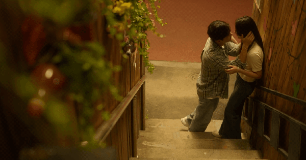 Vào xem phim 18+ Hàn Quốc đang hot này khẩn trương: Nữ chính đẹp khó tin, ai bỏ lỡ thì thiệt ráng chịu avatar1762344309673 17623443101441205181845 88 0 640 1055 crop 17623444985201419156673gifpng