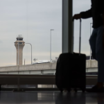 Mỹ cắt giảm 10% lưu lượng không lưu tại 40 sân bay lớn: Khủng hoảng hàng không vì chính phủ đóng cửa avatar1762490515787 17624905162381663314772png