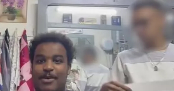 Tiết kiệm bằng cách bay 3.000km từ Anh sang châu Phi để cắt tóc avatar1762675739875 17626757404801884987580 0 136 270 568 crop 17626757634521533756414png