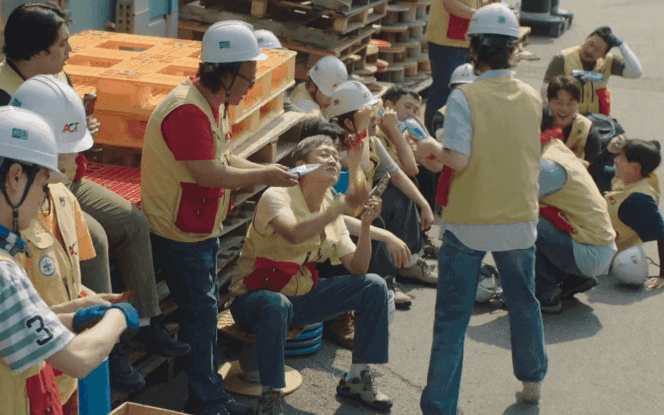 Clip hot: Mỹ nhân Hàn trổ tài nói tiếng Việt trong bom tấn top 1 Netflix, nghe xong chỉ muốn cho Hari Won 1000 likes