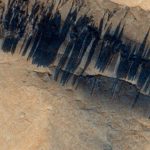 "Mã vạch ngoài hành tinh” bí ẩn trên sườn núi avatar1762937601084 17629376016252029493862 0 29 315 533 crop 1762937623842437885619jpg