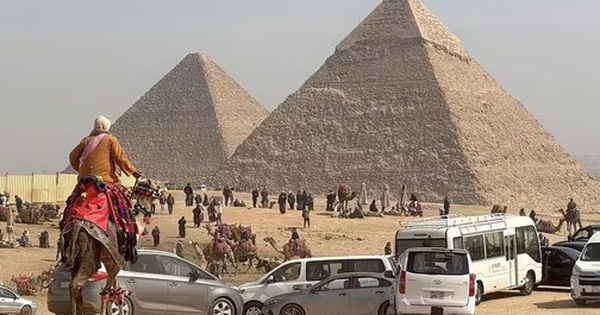 Phát hiện điều kỳ lạ bên trong kim tự tháp ở Ai Cập avatar1763019064167 17630190646161160252895 0 42 315 546 crop 17630190802281065329913jpg