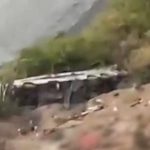 Xe buýt lao xuống vực sâu khiến 37 người tử vong thương tâm avatar1763019141199 17630191415081466994754 0 44 315 548 crop 17630191606951726595781jpg