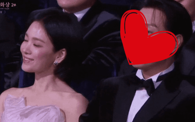 HOT nhất Rồng Xanh 2025: Song Hye Kyo xuất hiện cạnh người đàn ông đặc biệt, danh tính khiến cả MXH lao vào đẩy thuyền