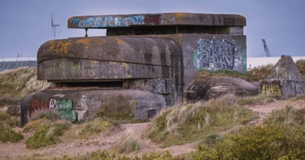 Có gì trong những căn hầm tận thế bí mật nhất hành tinh? avatar1763710631535 17637106318261755466138 0 91 271 524 crop 17637106897131890674751png