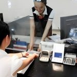 Người phụ nữ gửi tiết kiệm 3,7 tỷ đồng, 5 năm sau tài khoản còn 0 đồng liền kiện ngân hàng, tòa tuyên bố: 1 bên phải bồi thường 4,4 tỷ đồng avatar1764818178565 1764818178946615487289jpg