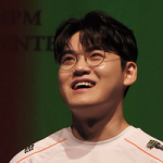 Gumayusi "chốt" số áo ở HLE nhưng lại liên quan mật thiết và đầy ý nghĩa với T1 avatar1764849285166 1764849285684898341089png