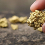 Thăm dò chỉ trong 2 năm, phát hiện mỏ vàng chưa từng có, trữ lượng hơn 320.000 tấn trị giá 600.000 tỷ đồng: Giới nghiên cứu đồng loạt đặt dấu hỏi avatar1764927164871 17649271653122001066440png