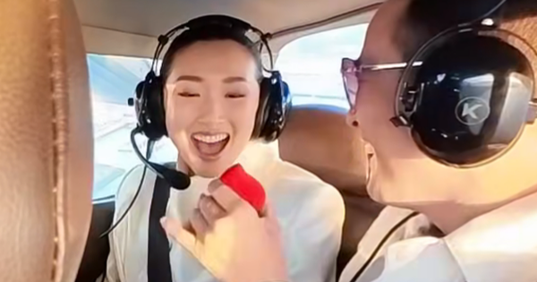 Hoa hậu Việt vỡ òa hạnh phúc, được bạn trai bí mật cầu hôn trên trực thăng avatar1764947533157 17649475338442024756215 23 0 323 573 crop 1764947638499367501058png