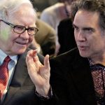 Người con trai 'bất tài' của Warren Buffett: Đốt sạch 200 triệu USD thừa kế năm 19 tuổi, phải vay tiền cha nhưng bị từ chối avatar1765184992442 17651849929022024268312jpg
