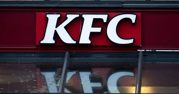 Bé gái 13 tuổi nghi bị hiếp dâm tập thể trong nhà vệ sinh của KFC, 4 kẻ bị bắt giữ avatar1765198101365 17651981019671062416023jpg