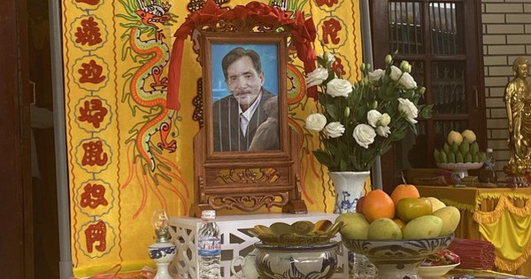 Đám tang Thương Tín vắng lặng, mẹ 90 tuổi từng nói 1 câu xót xa avatar1765293066340 17652930667561782092359 0 0 314 600 crop 17652933787641528077196jpg