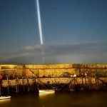 Vệt sáng lạ trên bầu trời Anh gây xôn xao avatar1765336710194 17653367106541358004010 0 67 315 571 crop 17653367280481928518056jpg