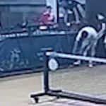 Người đàn ông rơi xuống đất tử vong khi cố nhặt bóng pickleball avatar1765339688645 1765339689232161149674 0 27 315 531 crop 1765339700960242187325jpg