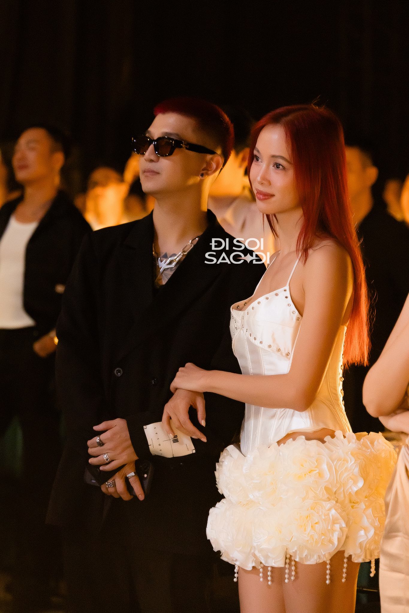 H'Hen Niê, Tiên Tiên và dàn sao Vbiz đổ bộ đám cưới đẹp như mơ của cặp đôi đồng giới hot Vbiz- Ảnh 7. H'Hen Niê, Tiên Tiên và dàn sao Vbiz đổ bộ đám cưới đẹp như mơ của cặp đôi đồng giới hot Vbiz- Ảnh 7.