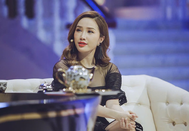 Sao nữ Việt giàu sụ từ khi 16 tuổi: Bố mẹ là trùm bất động sản, rơi vào trầm cảm vì cháy nhà- Ảnh 13.