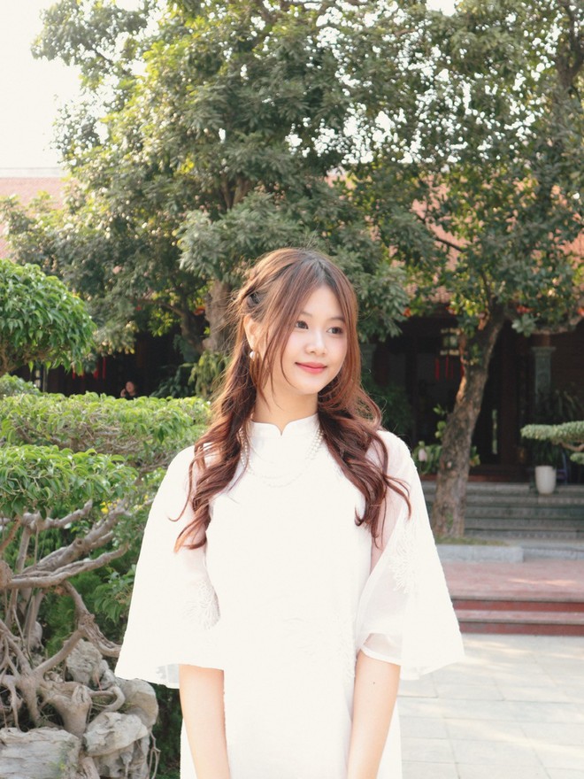 Thí sinh Hoa hậu Việt Nam được giám khảo khen xinh như búp bê- Ảnh 11.