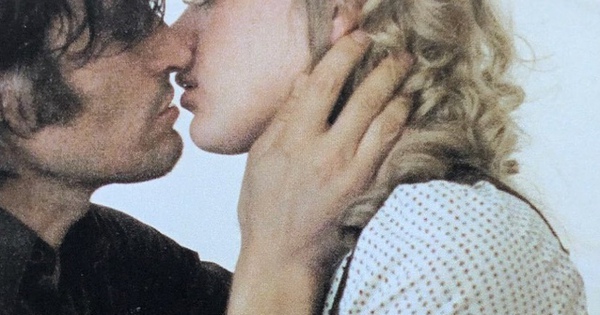 Bộ phim 18+ gây tranh cãi suốt 20 năm vì cảnh nóng thật của nữ chính và đạo diễn, 1 tên tuổi bị hủy hoại đáng tiếc 27 Bộ phim 18+ gây tranh cãi suốt 20 năm vì cảnh nóng thật của nữ chính và đạo diễn, 1 tên tuổi bị hủy hoại đáng tiếc b1 1744906070318 17449060708931285715527 0 0 335 640 crop 1744906150876801719521jpg